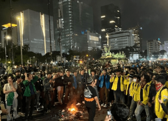 BEM-SI Gelar Puncak Demo Indonesia Gelap di Jakarta