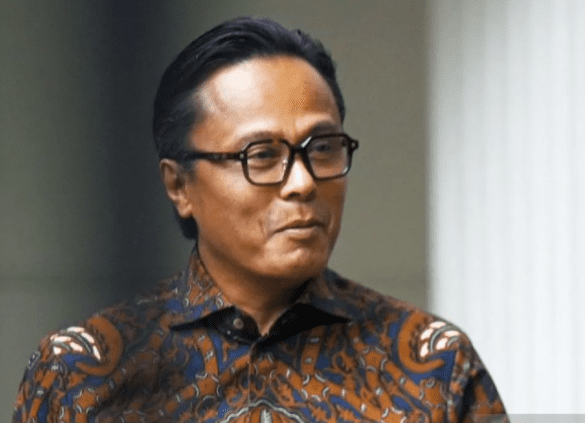 Wamen Dony Oskaria Sebut All Anggota BUMN Harus Masuk Danantara