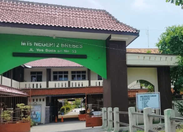 Viral, Isi Surat Sekolah di Brebes: Jika Anak Keracunan MBG, Orangtua Dilarang Menggugat