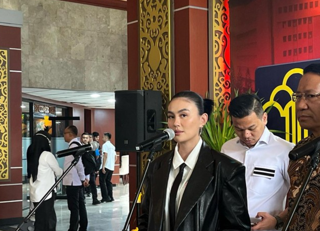 Agnes Monica Datangi Kementerian Hukum Usut Kasus Hak Cipta