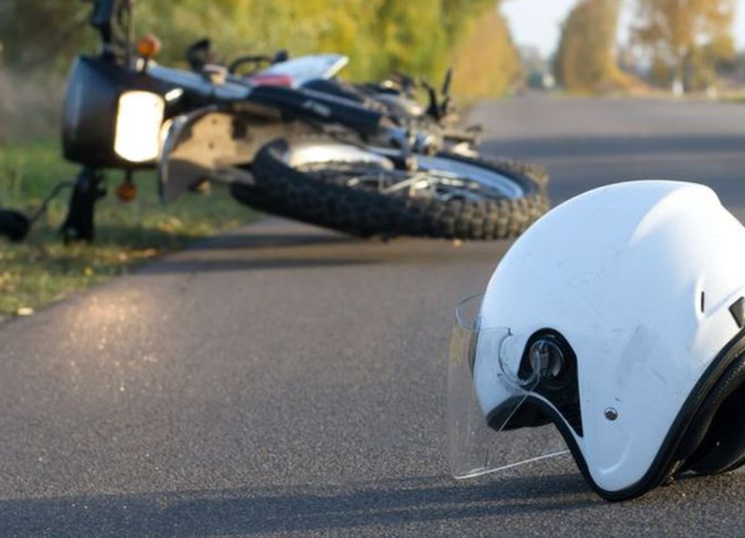 Dua Oknum Polisi Ugal-Ugalan Hingga Tabrak Nenek 70 Tahun