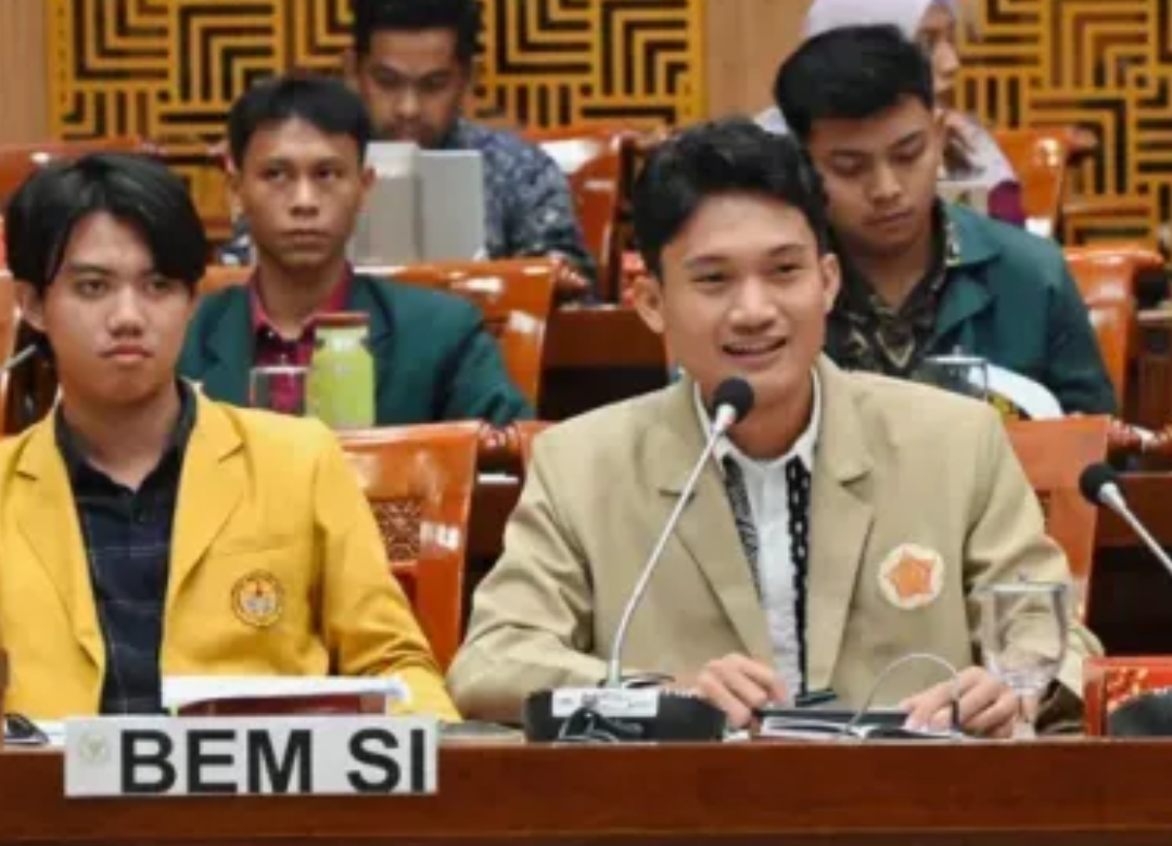 UGM Undip Kompak Mundur dari BEM SI Terundus Ikut Campur Tangan Pemerintah