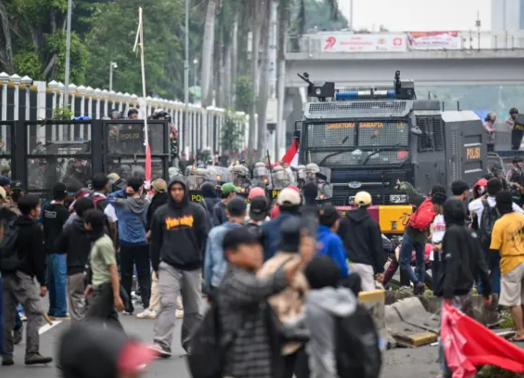 Demo DPR Kacau 312 Masa Diamankan Pihak Polisi