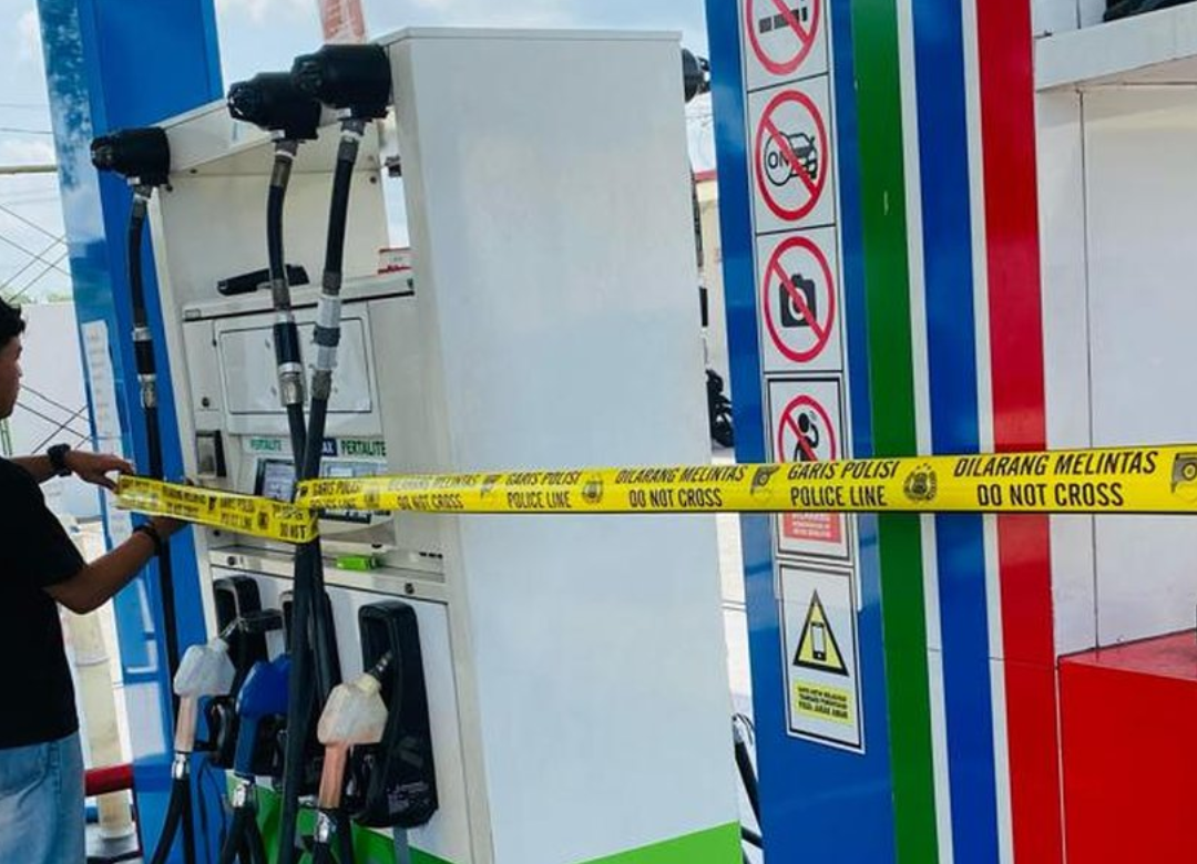 Lagi-Lagi Pertamina! Bensin Pertalite Lamongan Tuban dan Bojonegoro Tercampur Air Lagi-Lagi Pertamina! Bensin Pertalite Lamongan Tuban dan Bojonegoro Tercampur Air