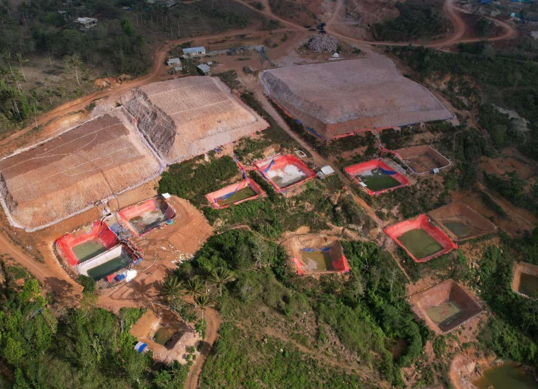 Terkuak! Tambang Emas Ilegal Di Mandalika, Curiannya Rp6,8 M/Hari Terkuak! Tambang Emas Ilegal Di Mandalika, Curiannya Rp6,8 M/Hari