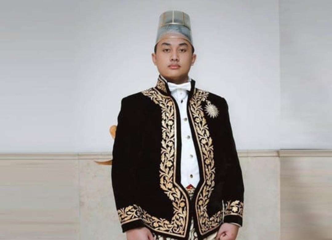 Gusti Purbaya Resmi Naik Takhta Sebagai Pakubowono XIV