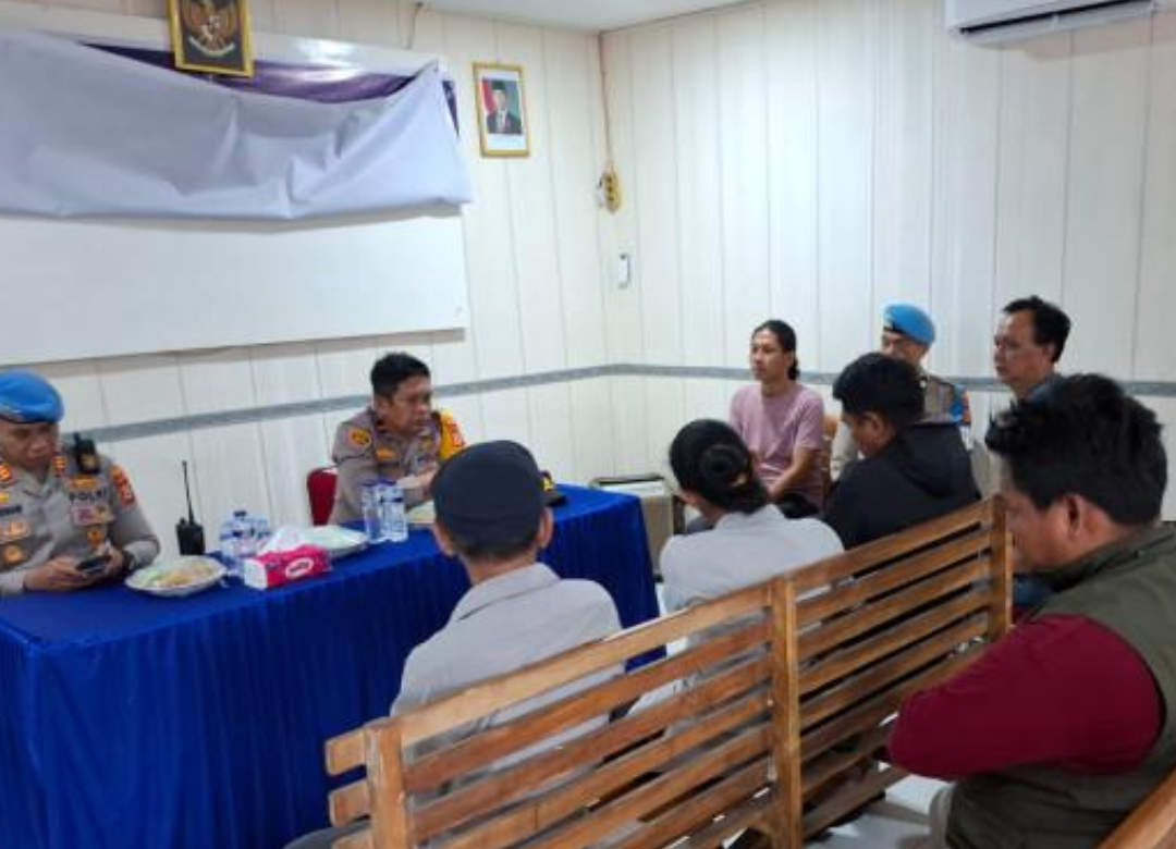 Viral Oknum Polisi Ucap ‘Bodoh’ ke Warga, Polsek Moncongloe Mediasi dan Berakhir Damai